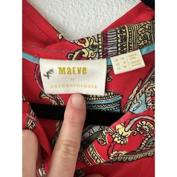 Maeve Anthropologie Whimsy Button Up Shirt Women Sz 6 Red All Over Print Motif - Picture 3 of 9